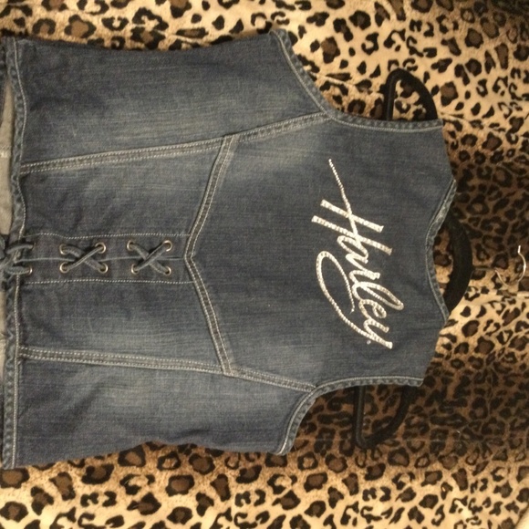 Harley Davidson vest - Picture 2 of 2